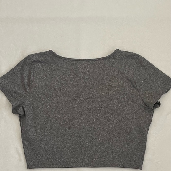 Hollister Gray Square-Neck Crop Top - Picture 3 of 9